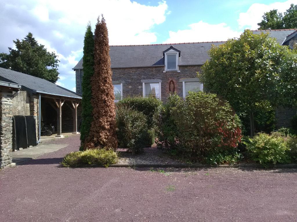 Popote Et Polochon Bed & Breakfast Saint-Martin-sur-Oust Exterior photo